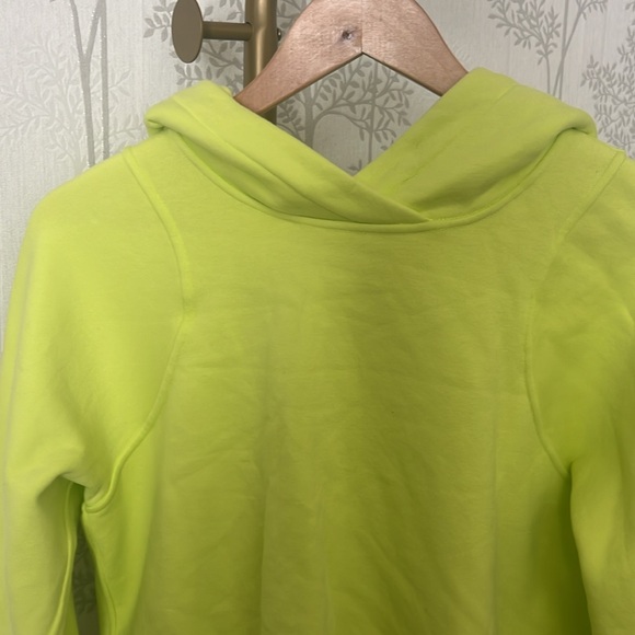 Lululemon cropped hoodie - Picture 2 of 3